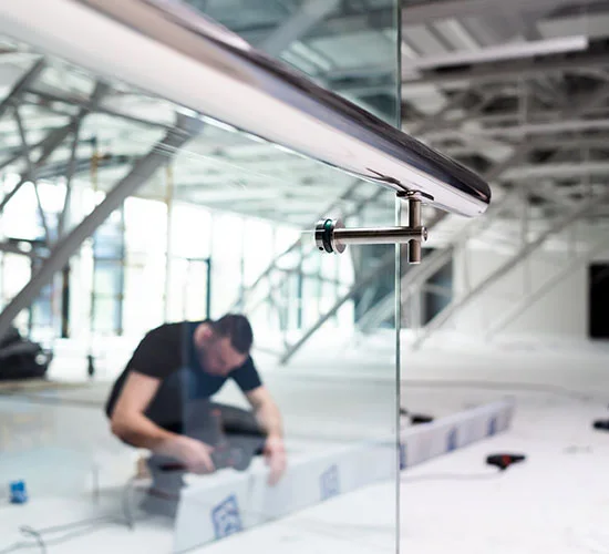 Aurora highly skilled glass repair technicians