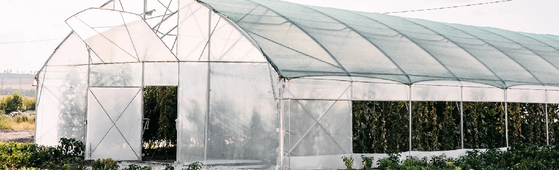 Safe And Reliable Glass Greenhouse in Aurora